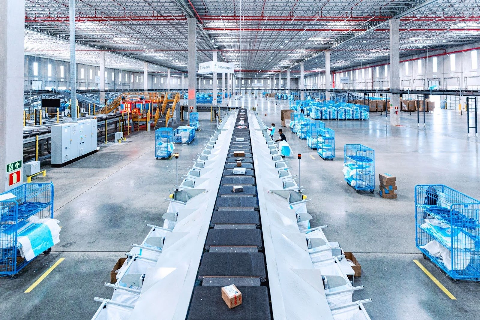 Pólos Logísticos na Black Friday 2025: Sudeste e Sul impulsionam o e-commerce nacional