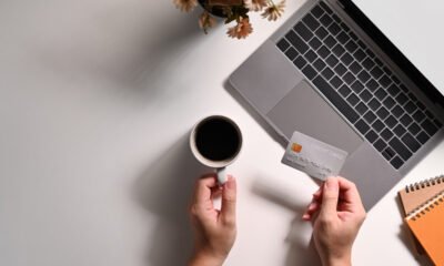 Brasileiros aumentam gastos no fim de ano e cartão de crédito concentra compras de maior valor