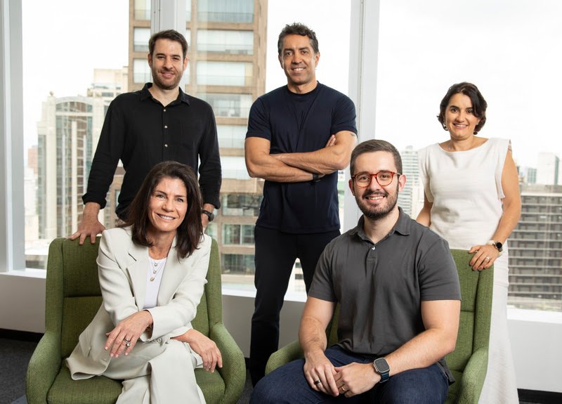 Eletromidia e JCDecaux anunciam padronização de métricas OOH