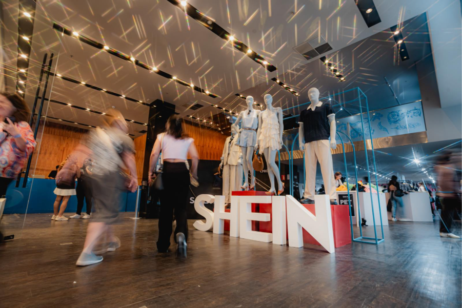 Shein recebe mais de 15 mil visitantes em loja temporária em BH