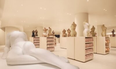 Skims inaugura flagship em Chicago e amplia presença física