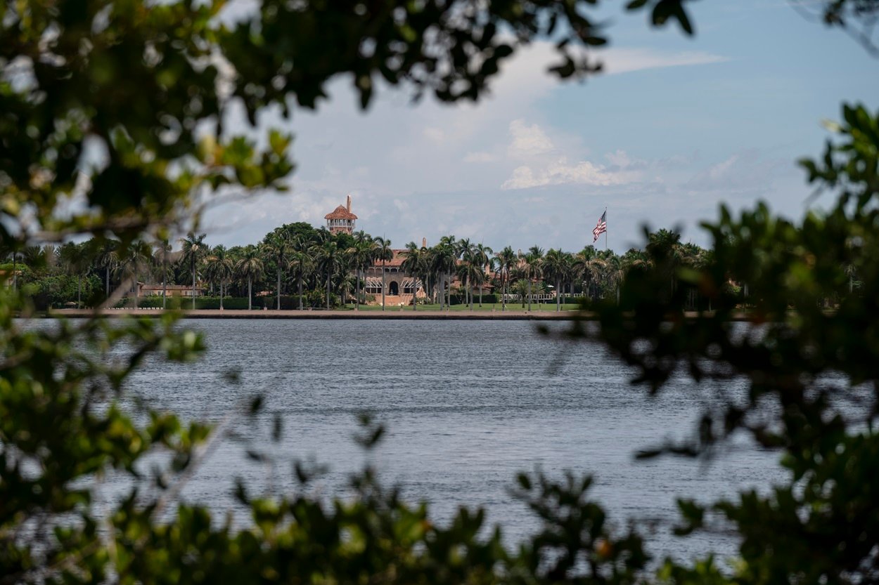 democratas da Flórida vencem eleição em distrito de Mar-a-Lago