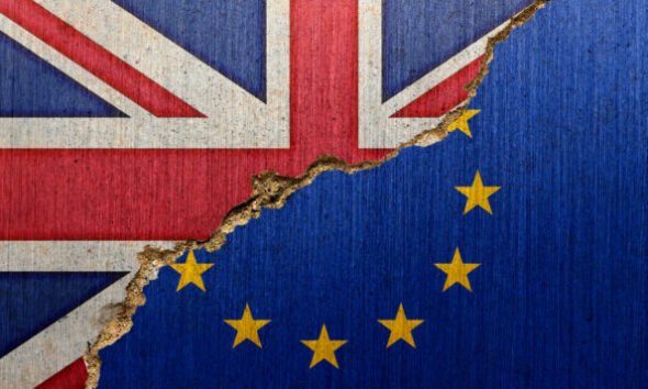 Brexit foi como “amputar perna sem necessidade,” diz presidente da Finlândia