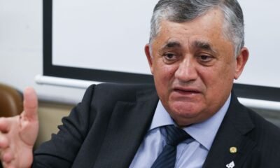 Líder do governo apresenta PLP para resolver problema jurídico envolvendo ReData