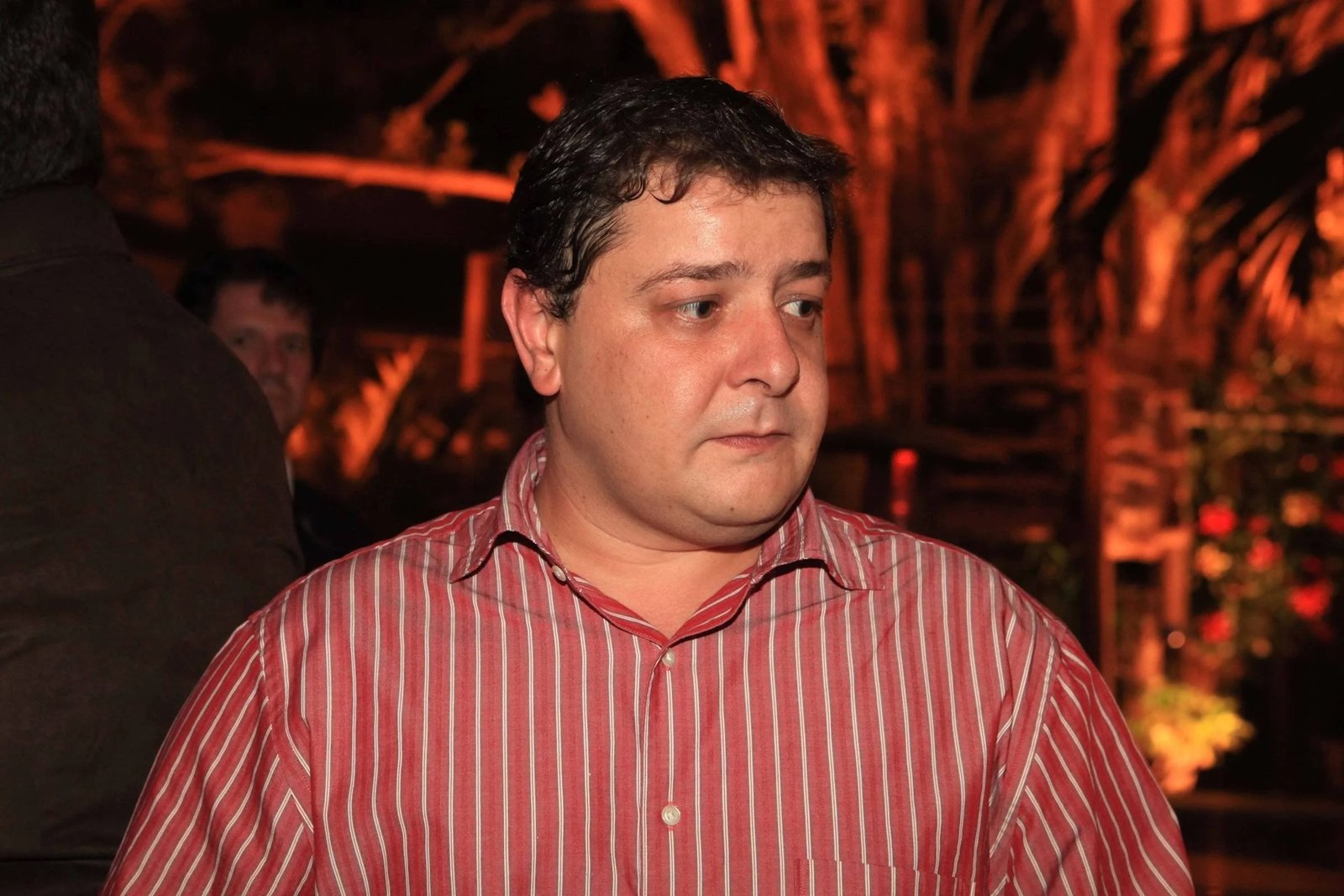 Na mira da PF, Lulinha diz que voltará ao Brasil quando for chamado por Mendonça