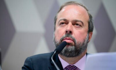 ‘Estamos indiciando quem se aproveita para ganhar mais’, diz Silveira